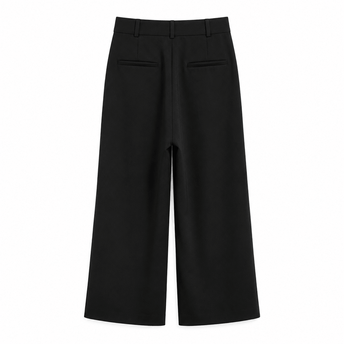 THE ESSENTIAL PANTS