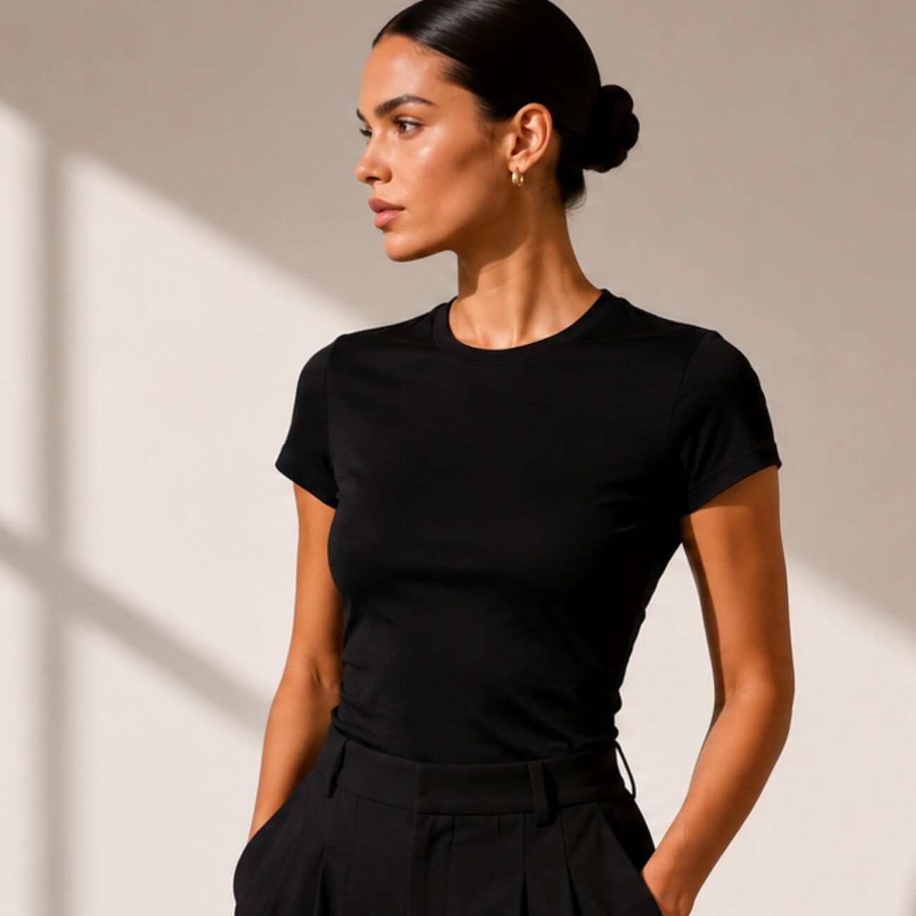 THE BASIC T-SHIRT
